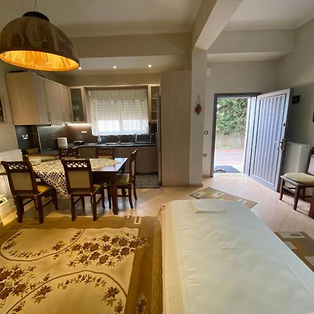 Vila Violeta 1 Vlorë Exteriör bild